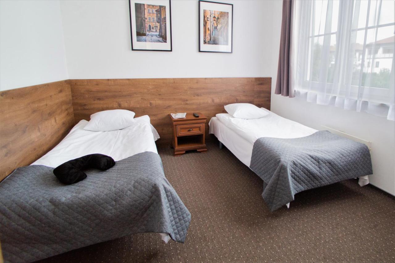 - Wilanów Hotel apartamentowy 2*